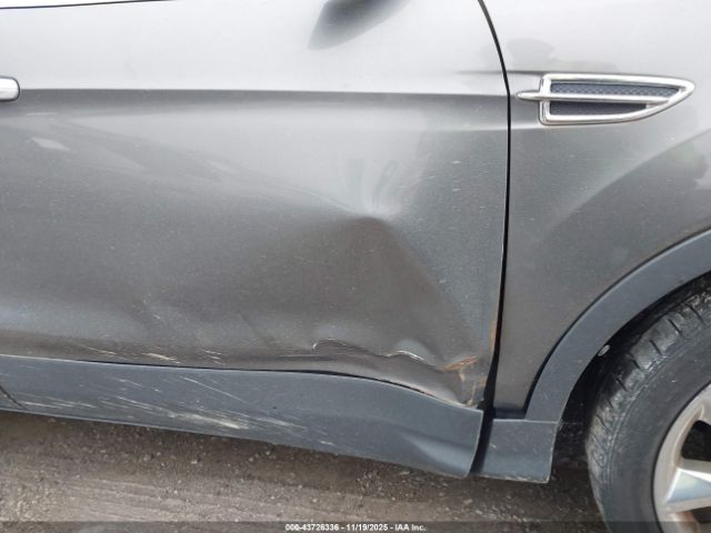 Ford Escape Se Image 8