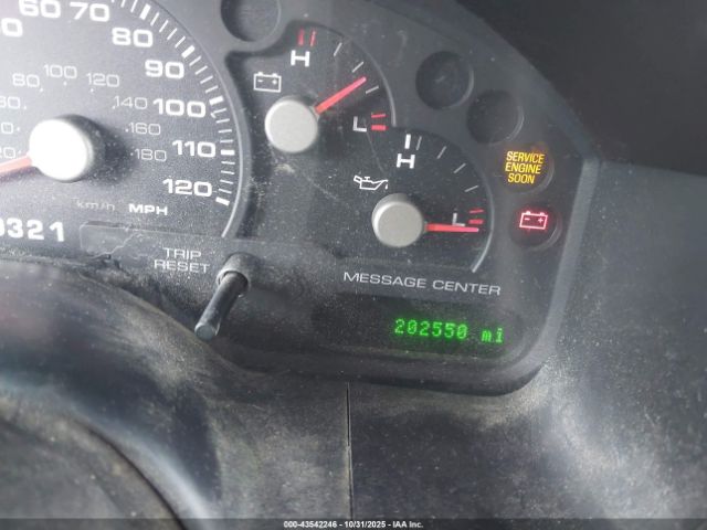 Ford Explorer Image 9