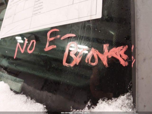 HUMMER H3 Suv Image 8