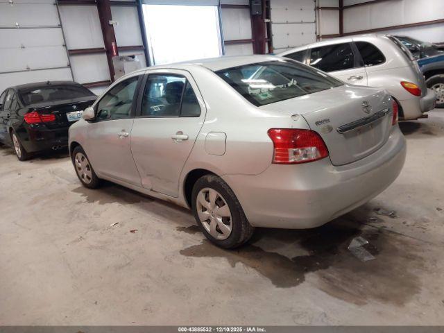 Toyota Yaris Image 5