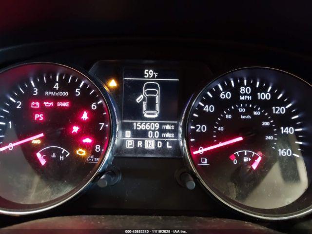 Nissan Rogue Image 11