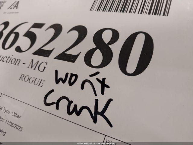 Nissan Rogue Image 2