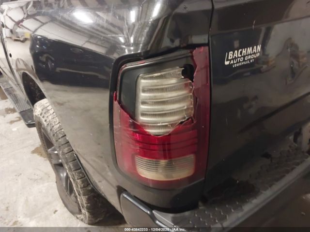 Ram 1500 Sport Image 18