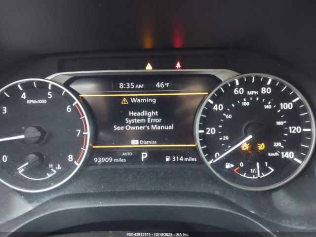 Nissan Rogue S Intelligent Awd Image 9