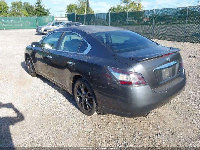 Nissan Maxima 3.5 S Image 3