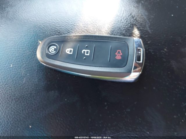 Ford Explorer Limited Image 4