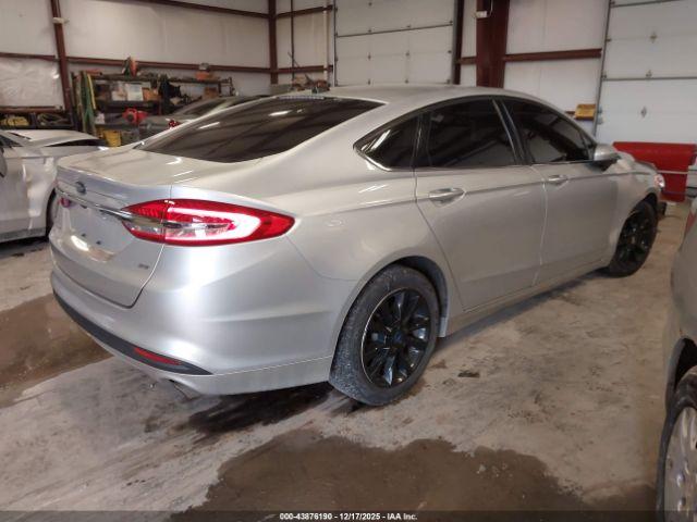 Ford Fusion Se Image 2