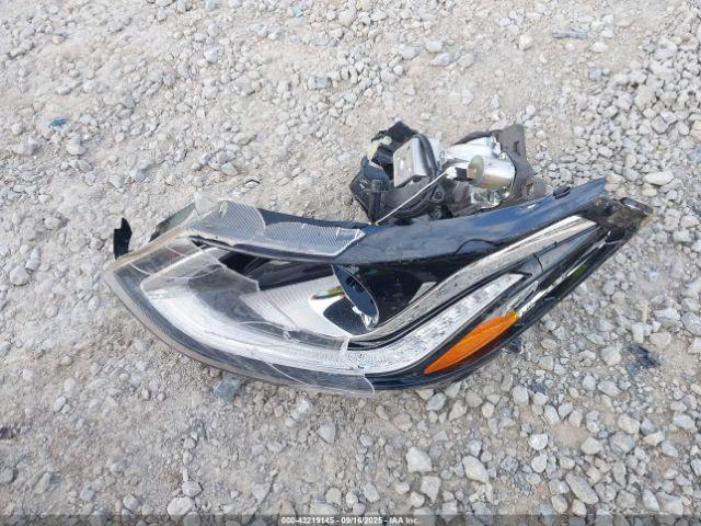 Chevrolet Bolt Premier Image 7