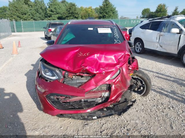 Chevrolet Bolt Premier Image 17