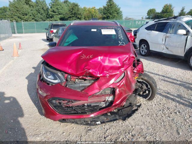 Chevrolet Bolt Premier Image 17