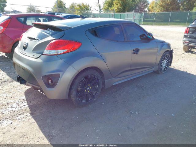 Hyundai VELOSTER Turbo Image 6