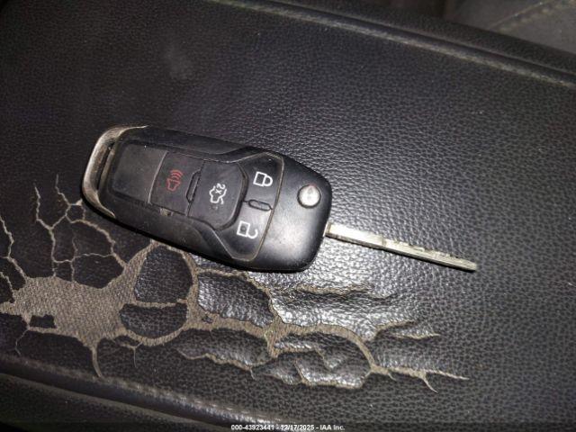 Ford Fusion S Image 7