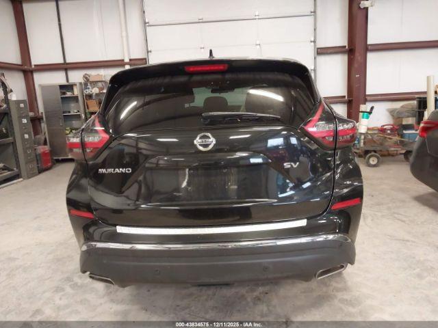 Nissan Murano S Intelligent Awd Image 17