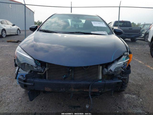 Toyota Corolla Le Image 13