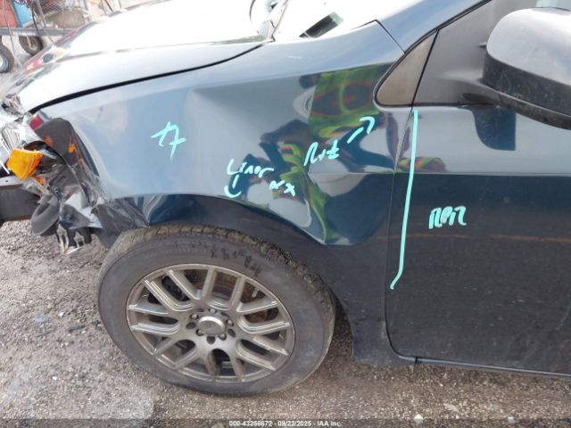 Toyota Corolla Le Image 16