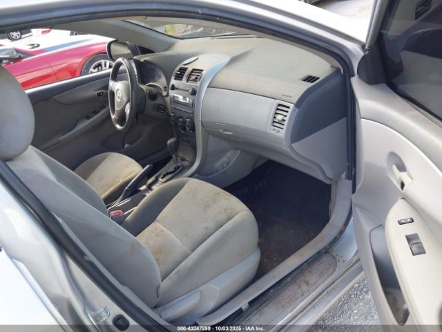 Toyota Corolla Le Image 5