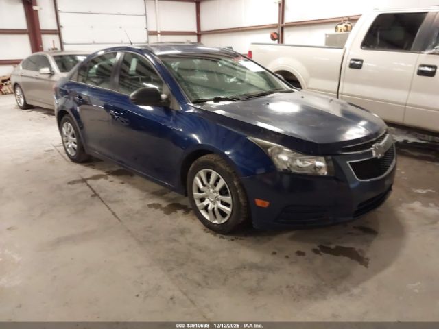 Chevrolet Cruze Ls Auto Image 1