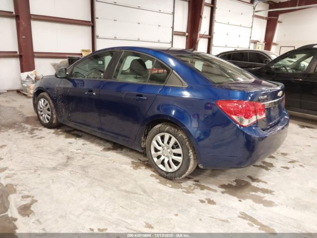 Chevrolet Cruze Ls Auto Image 4