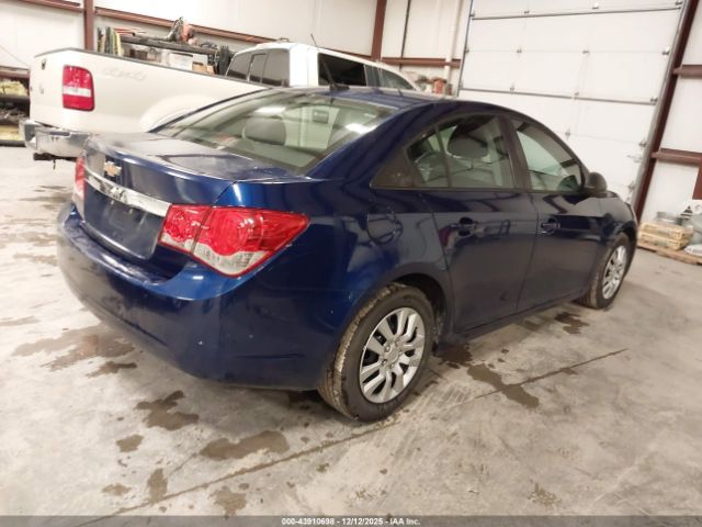 Chevrolet Cruze Ls Auto Image 13