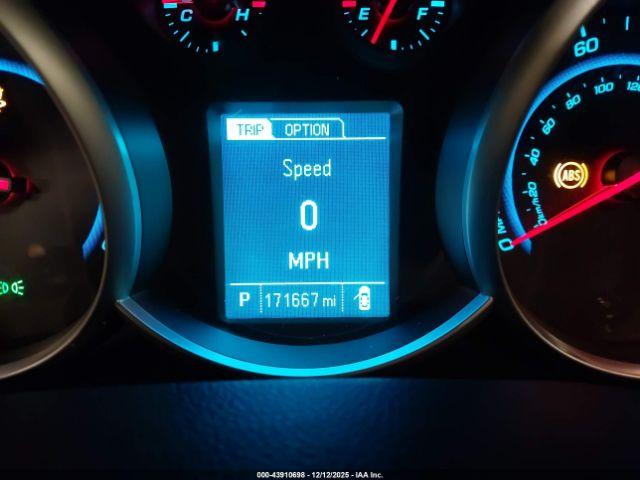 Chevrolet Cruze Ls Auto Image 5