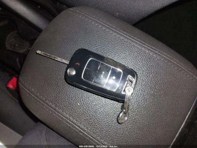 Chevrolet Cruze Ls Auto Image 7