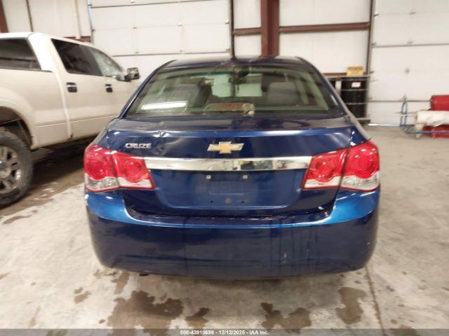 Chevrolet Cruze Ls Auto Image 15