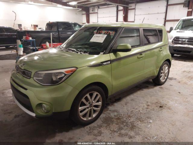 Kia Soul + Image 3