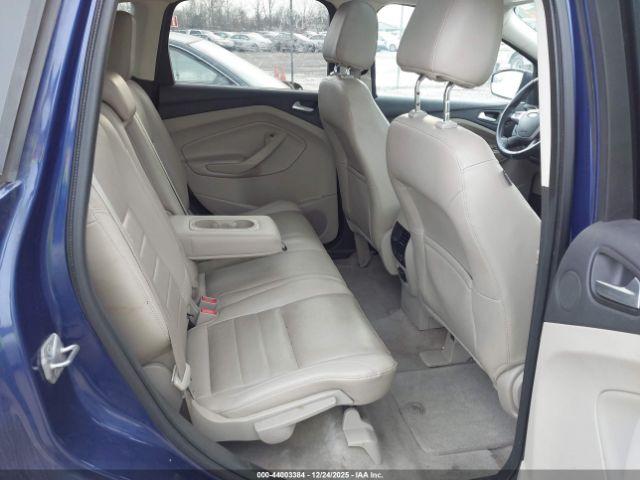 Ford Escape Titanium Image 6