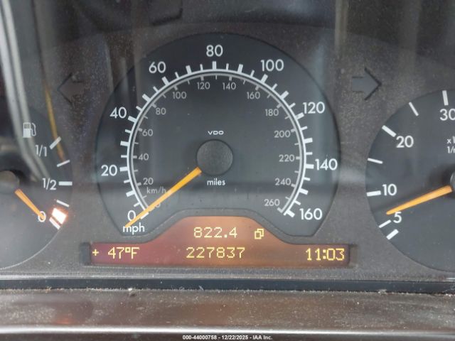 Mercedes-Benz E-Class Image 10