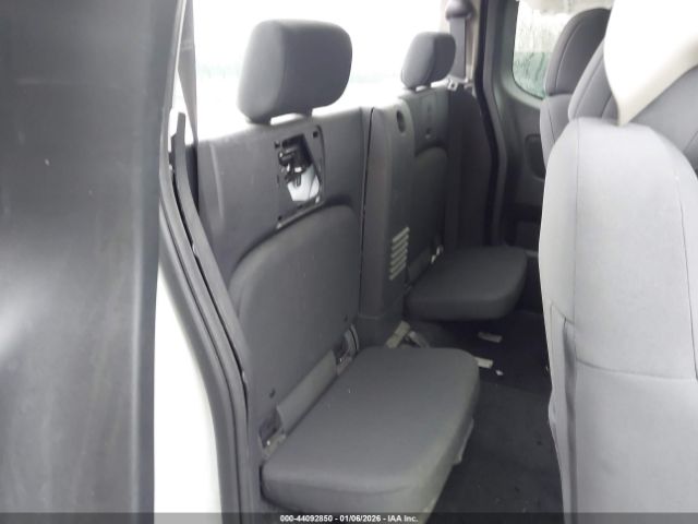 Nissan Frontier King Cab S 4x2 Image 6