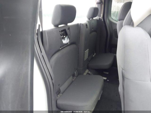 Nissan Frontier King Cab S 4x2 Image 6