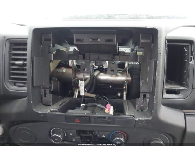 Nissan Frontier King Cab S 4x2 Image 18