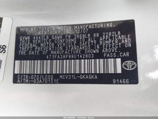 Toyota Camry Sle Image 9