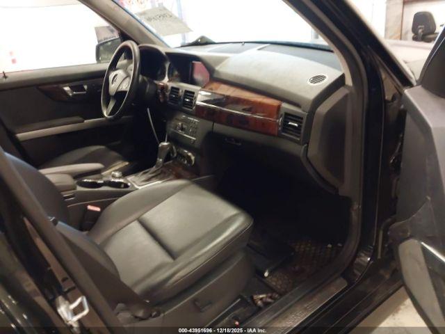 Mercedes-Benz GLK 4matic Image 2