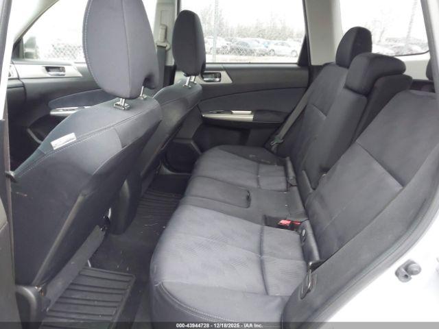 Subaru Forester 2.5x Premium Image 10