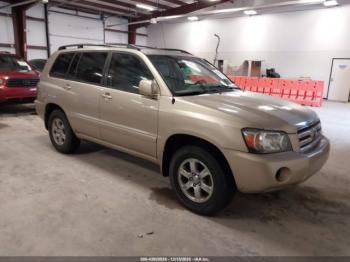  Salvage Toyota Highlander