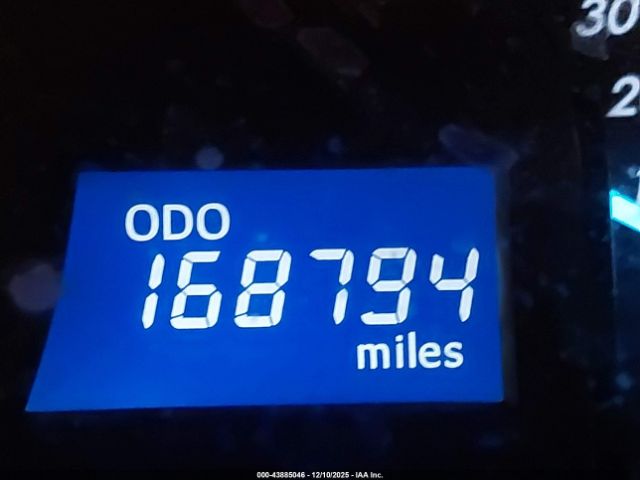 Toyota Camry Xle Image 3