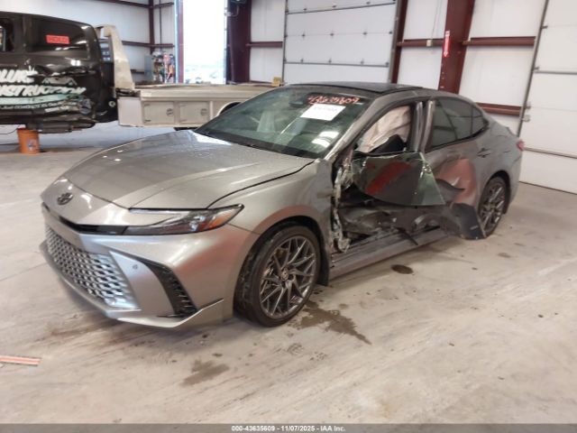 Toyota Camry Xse Image 9