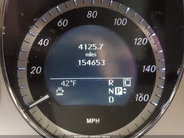 Mercedes-Benz E-Class 4matic Image 9