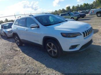  Salvage Jeep Cherokee