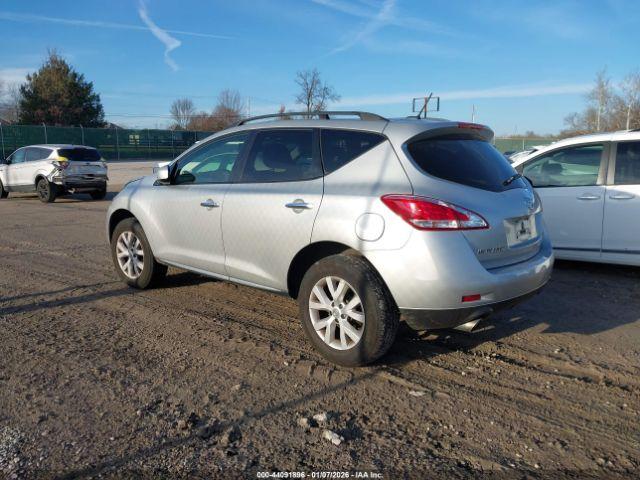 Nissan Murano Sv Image 10