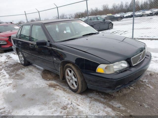 Salvage Volvo S70