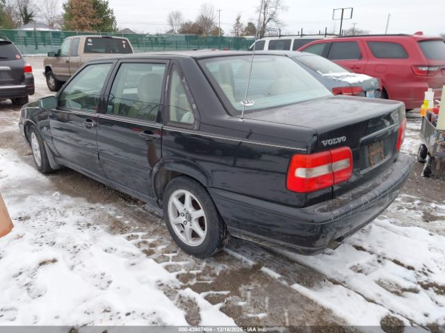 Volvo S70 Image 6
