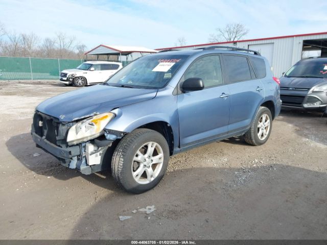 Toyota RAV4 Image 3