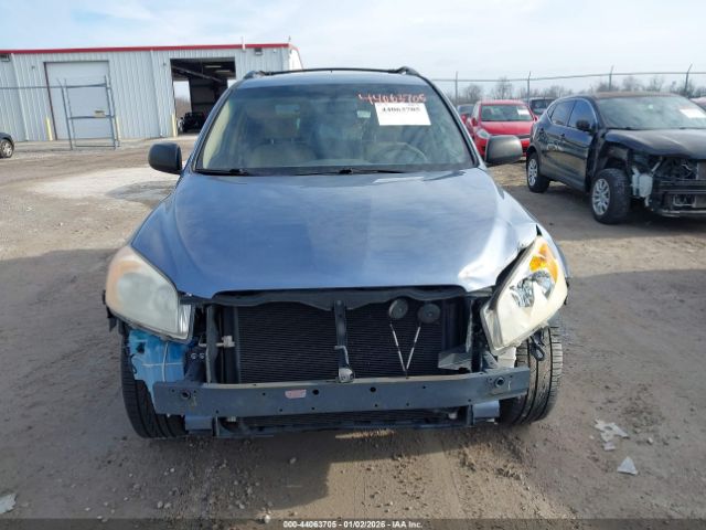 Toyota RAV4 Image 13