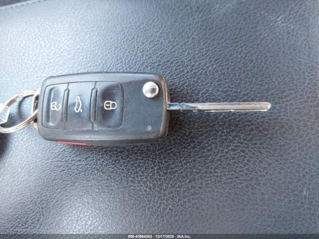 Volkswagen Jetta 1.4t S Image 2