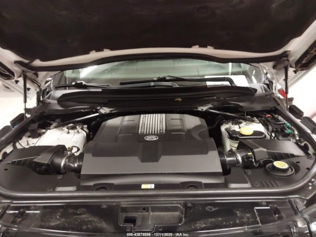 Land Rover Range Rover 5.0l V8 Supercharged Image 11
