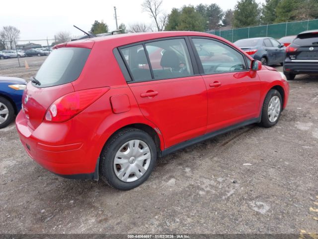 Nissan Versa 1.8s Image 5