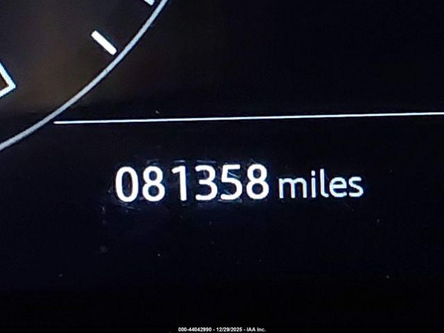 Land Rover Range Rover Velar P250 S Image 12