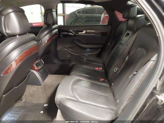 Audi A8 4.2 Image 6